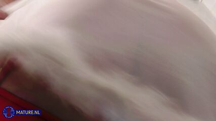 Chubby Mature Porn Pics MILF